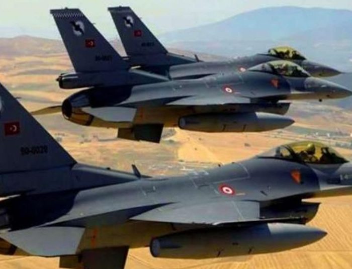 Ελληνικό διάβημα διαμαρτυρίας για τις νέες υπερπτήσεις – Και πάνω από τη Σάμο τουρκικά F-16